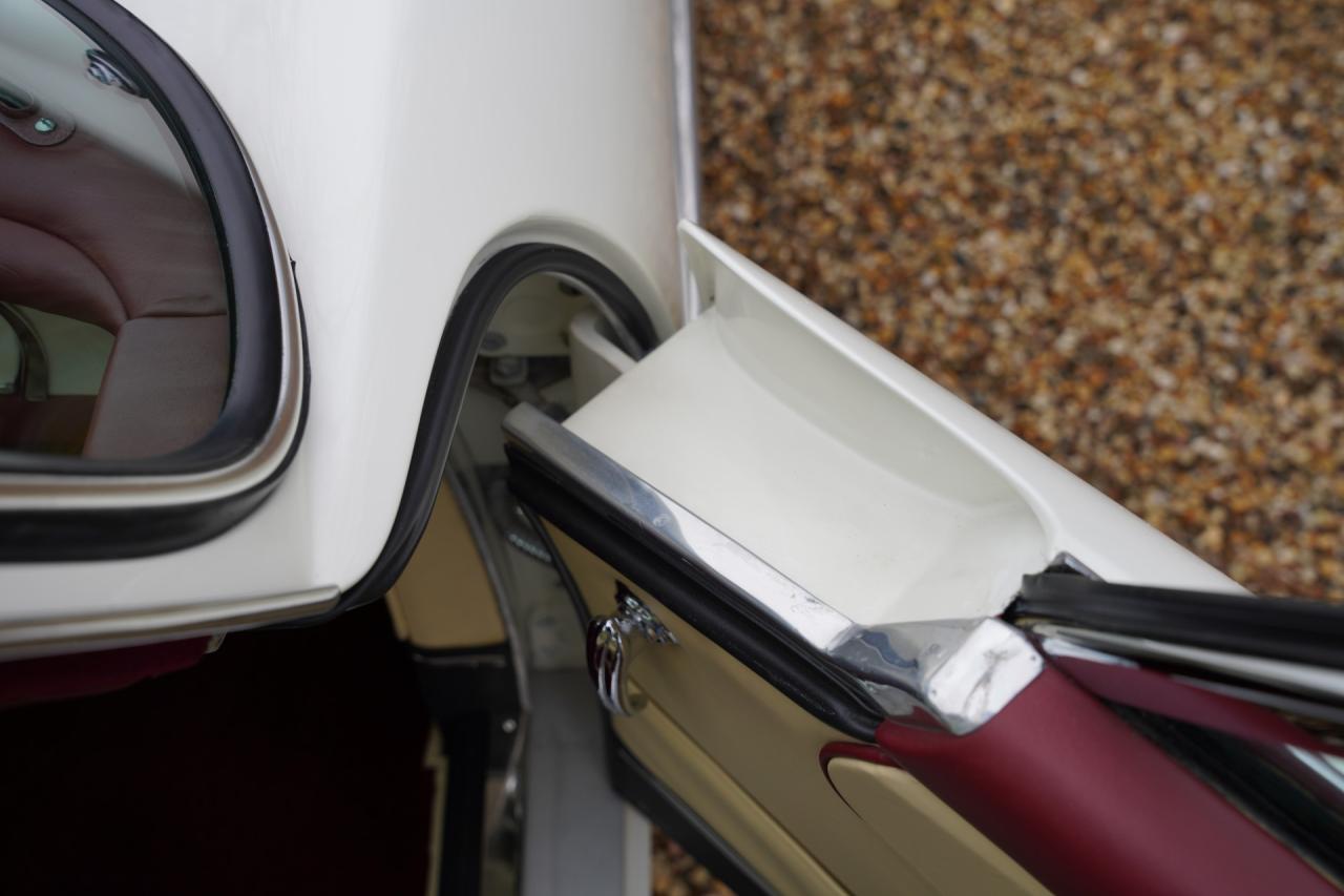 1961 Aston Martin DB4 Series 3