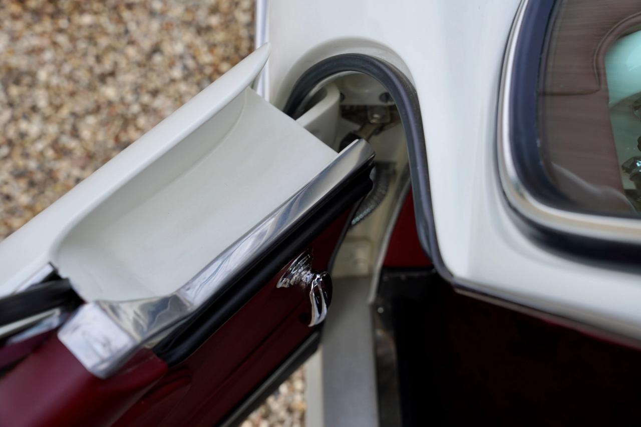 1961 Aston Martin DB4 Series 3