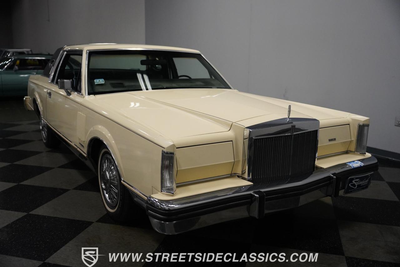 1982 Lincoln Mark VI