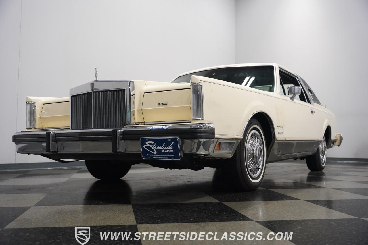 1982 Lincoln Mark VI