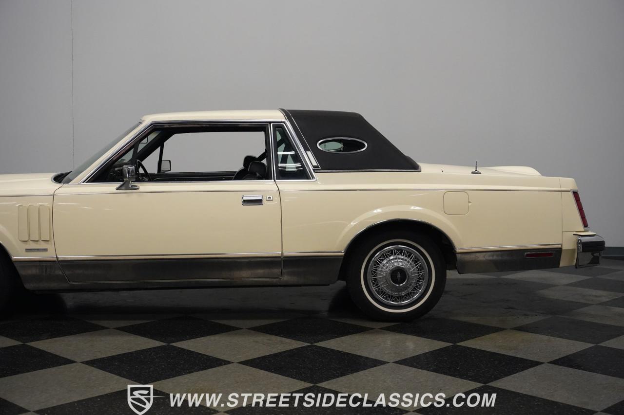 1982 Lincoln Mark VI