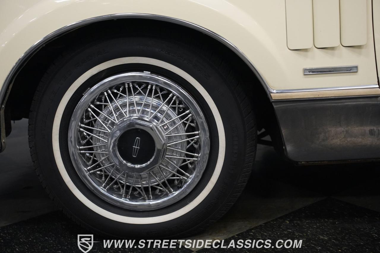 1982 Lincoln Mark VI