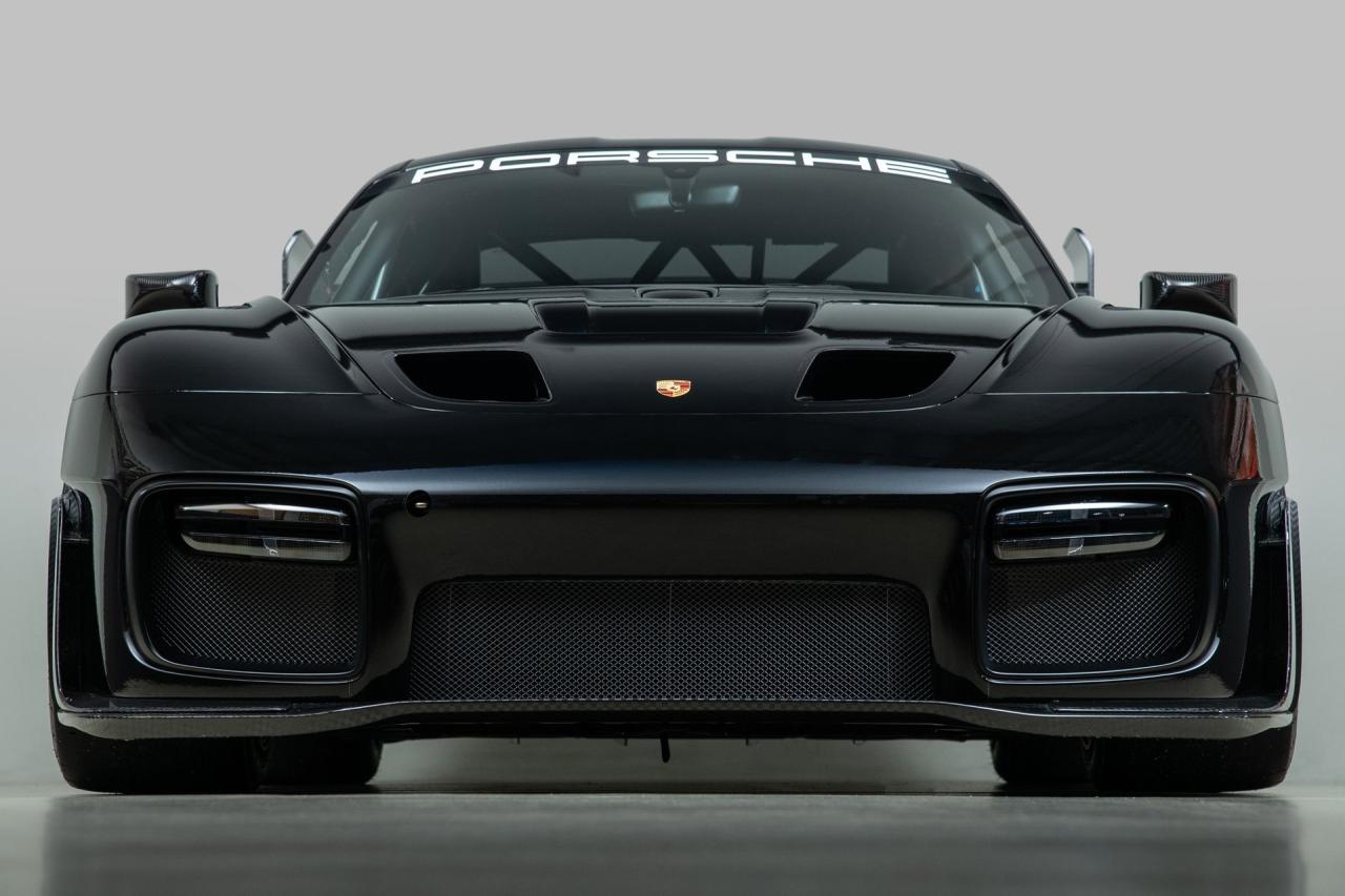 2019 Porsche 935/19 2019 Porsche 935/19
