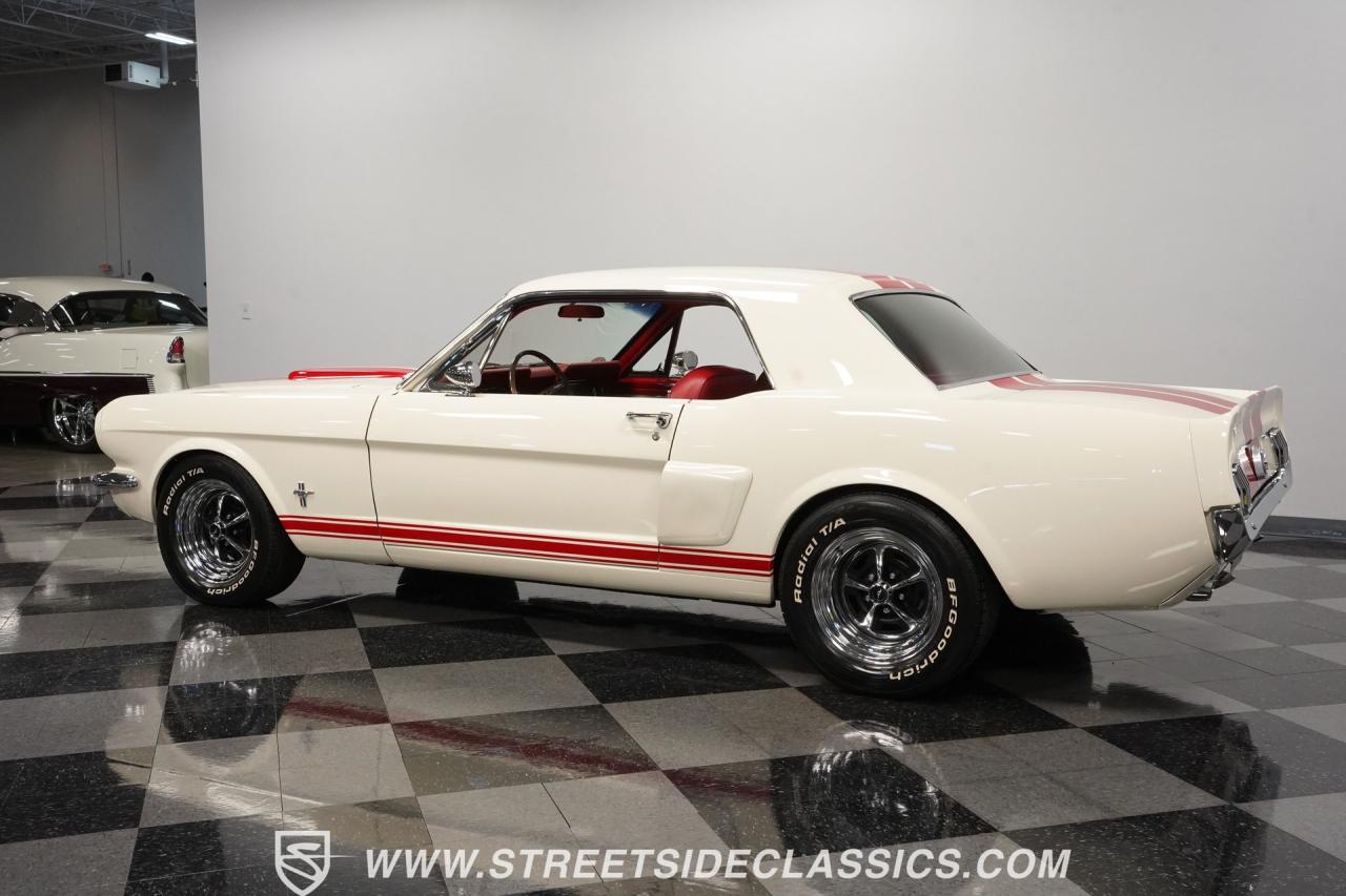 1966 Ford Mustang Restomod