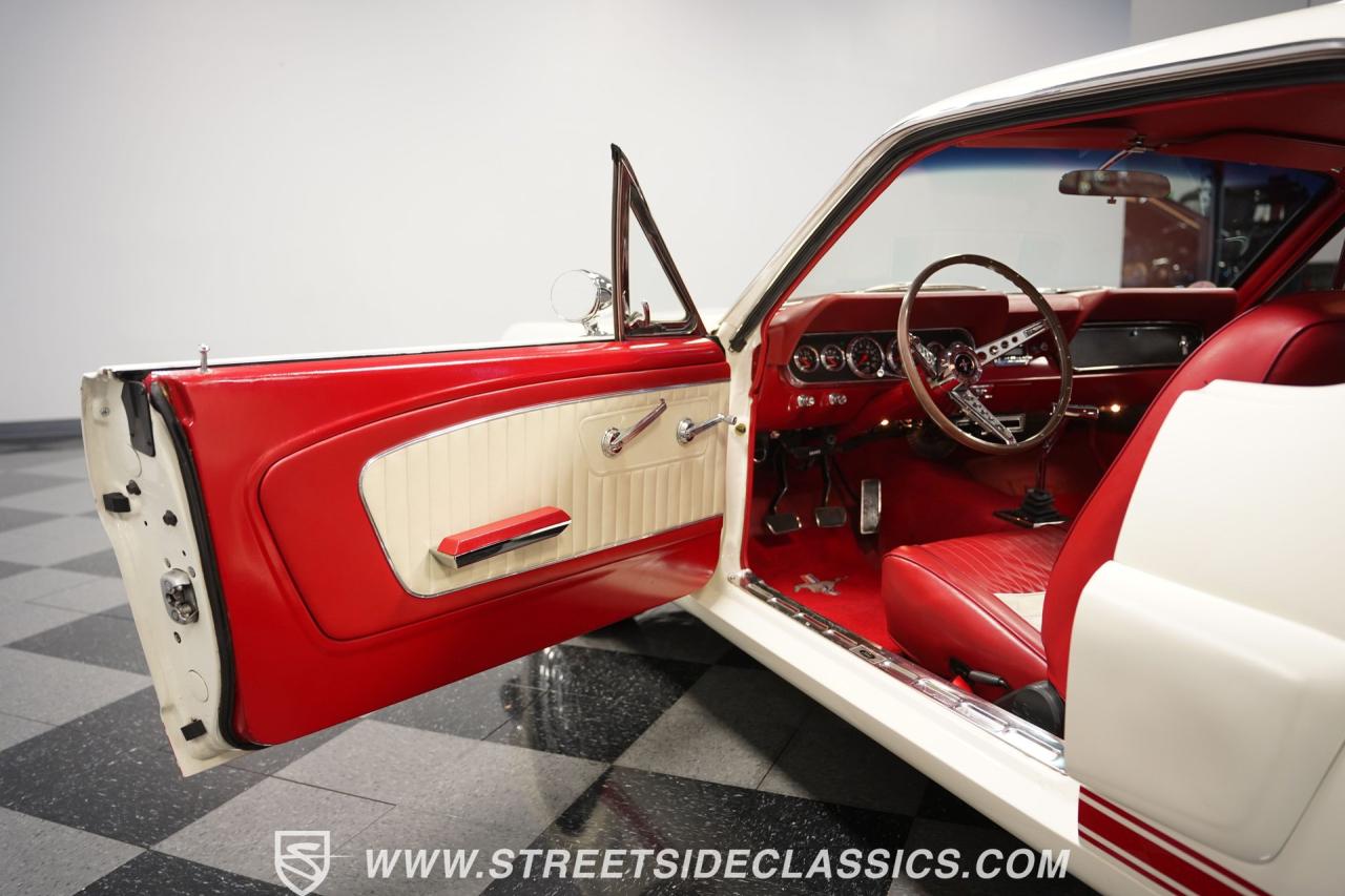 1966 Ford Mustang Restomod