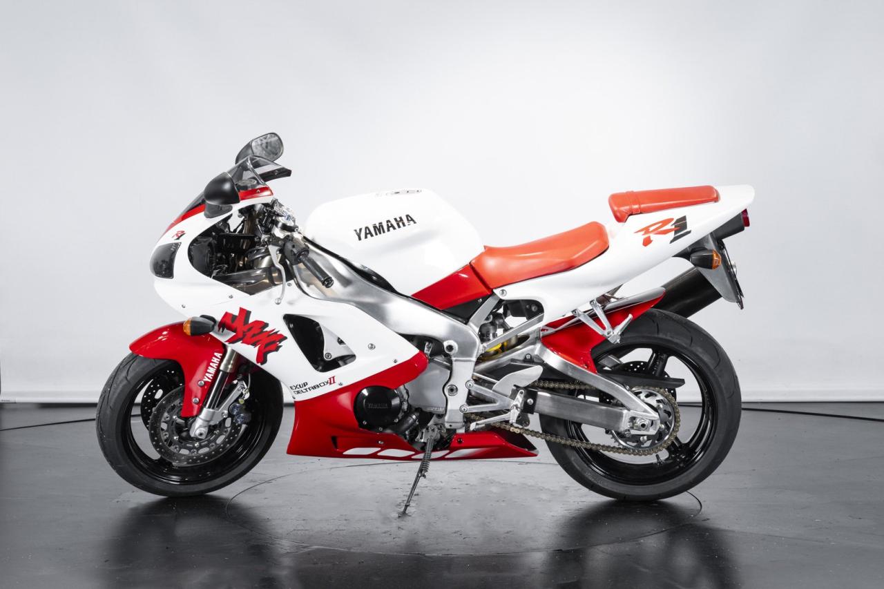 1998 Yamaha YZF R1