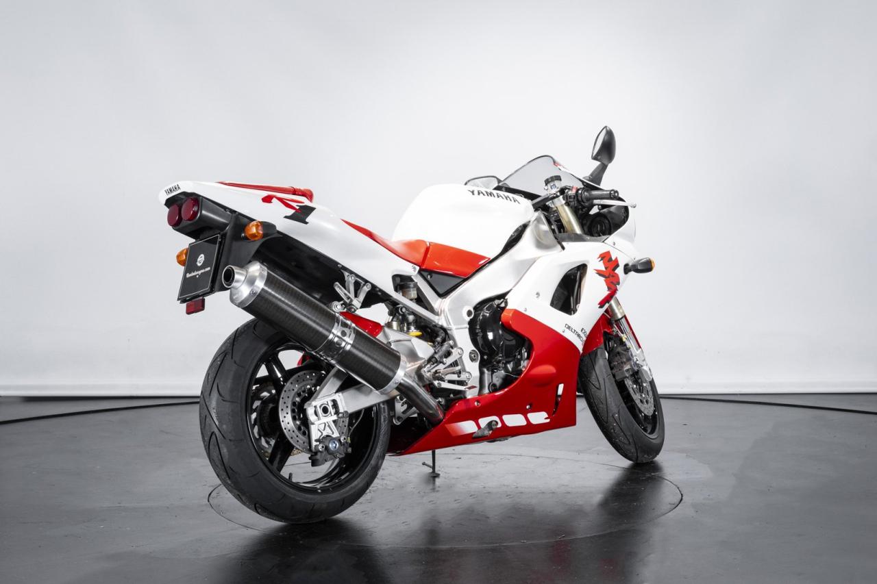 1998 Yamaha YZF R1