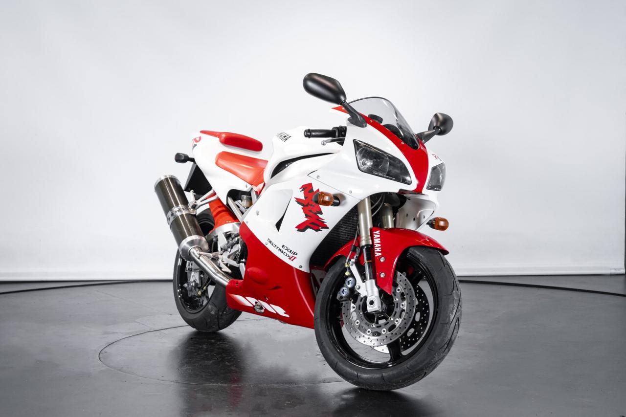 1998 Yamaha YZF R1