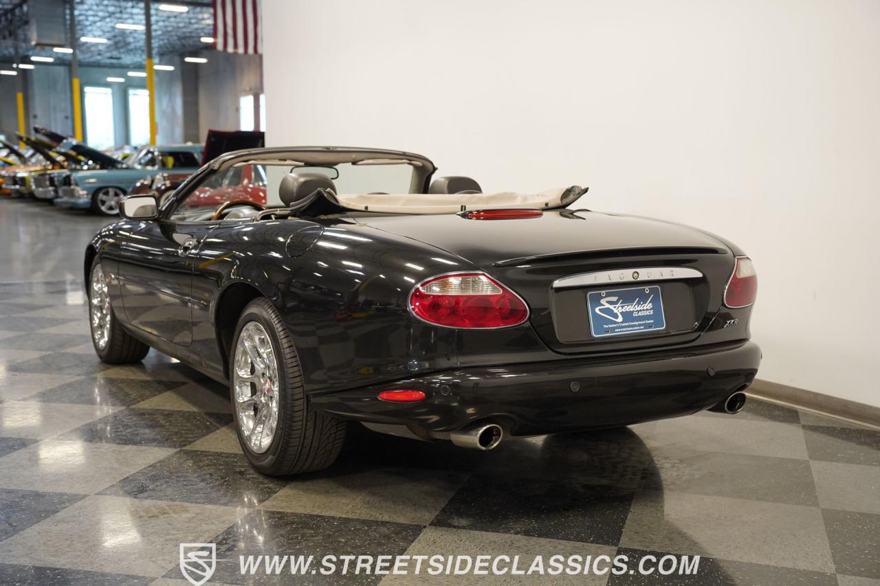 2002 Jaguar XKR Supercharged