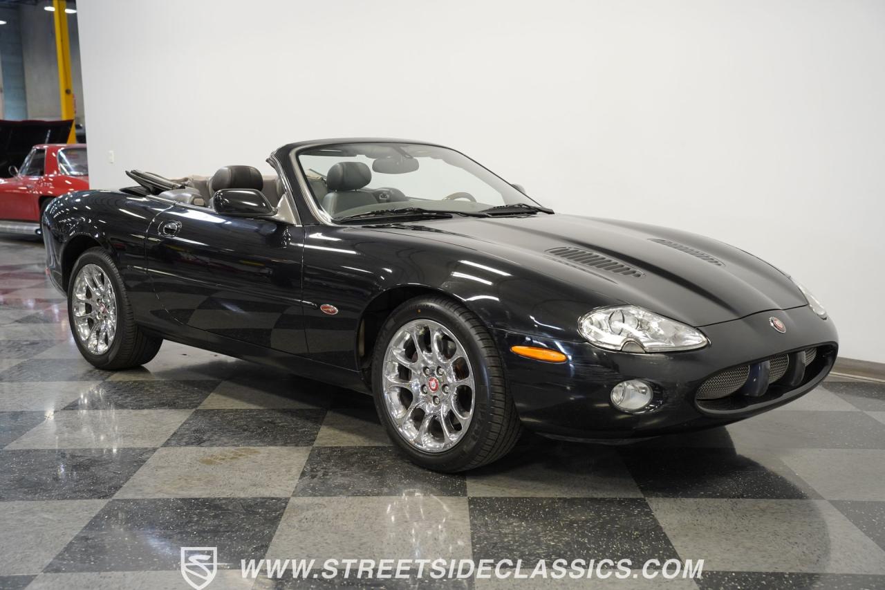 2002 Jaguar XKR Supercharged