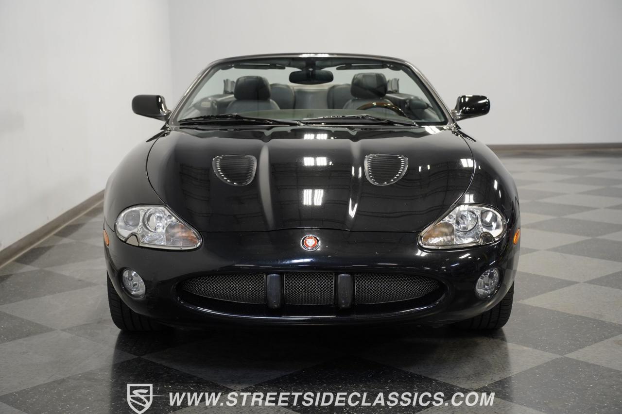 2002 Jaguar XKR Supercharged