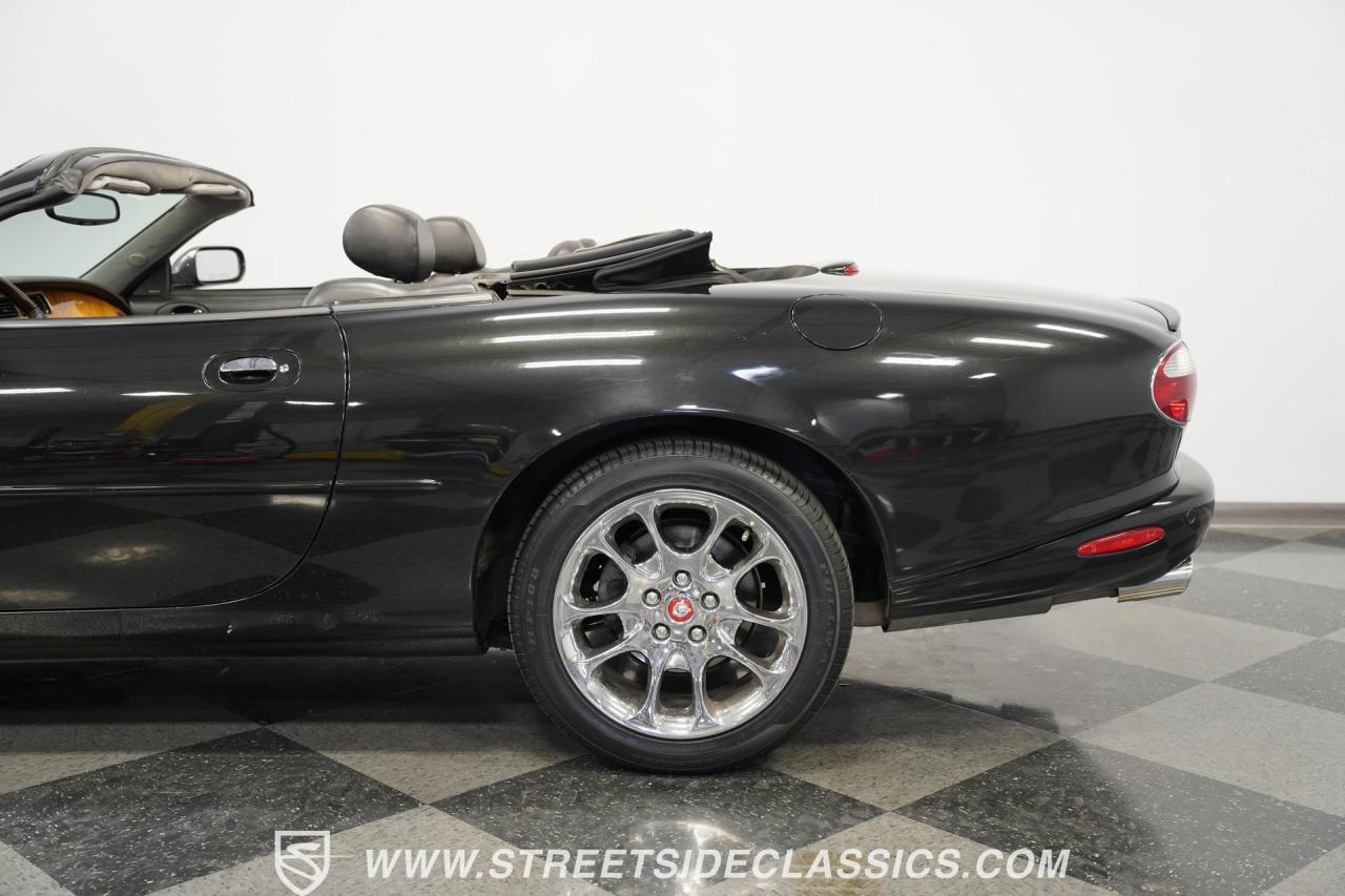 2002 Jaguar XKR Supercharged