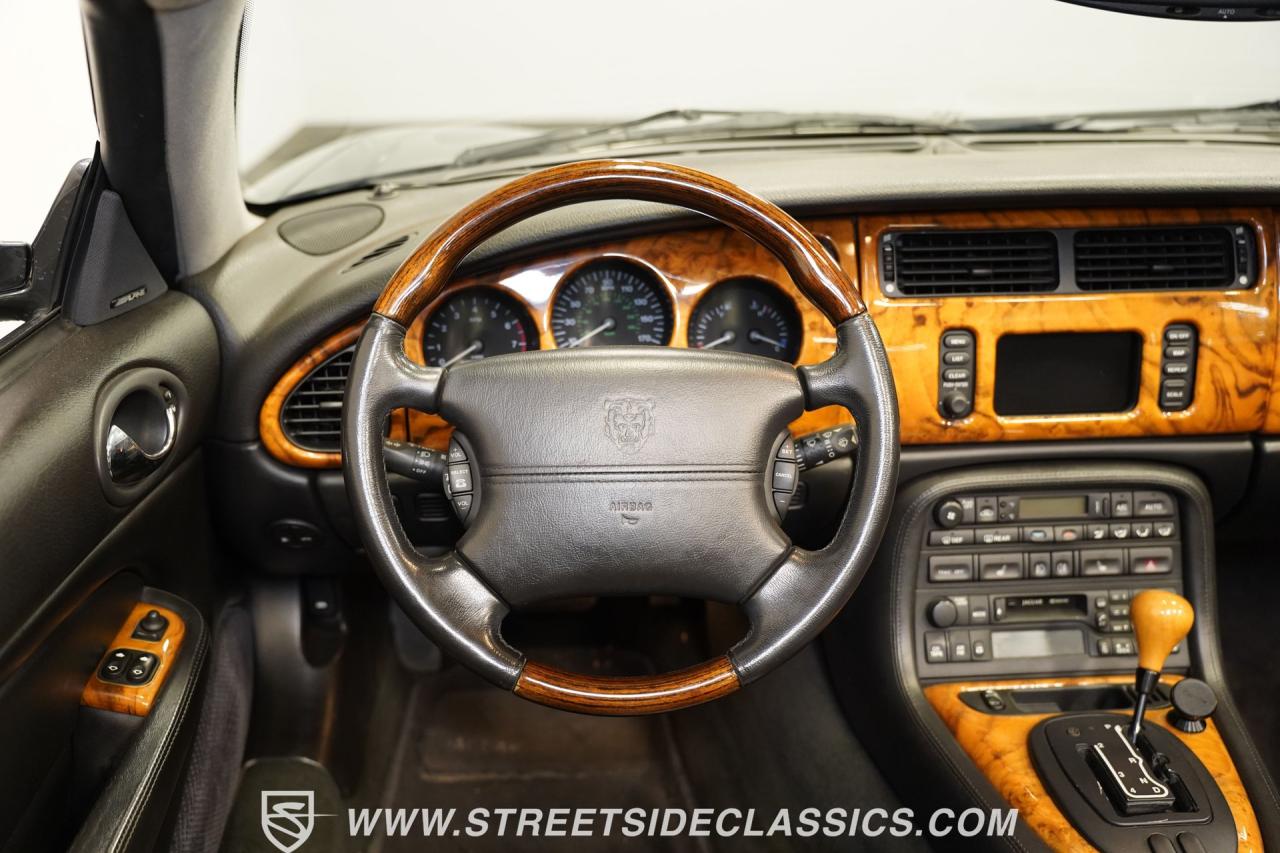 2002 Jaguar XKR Supercharged