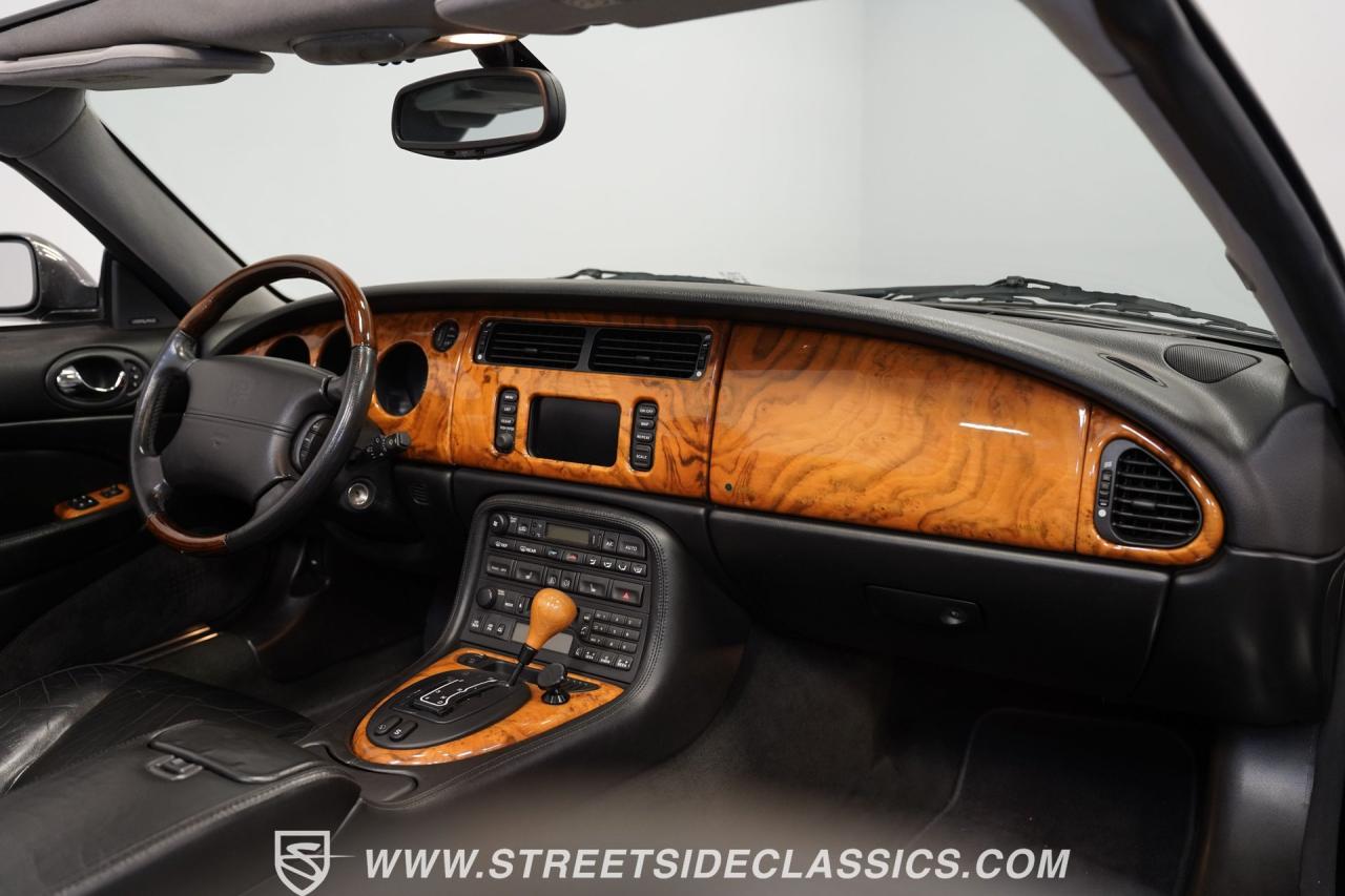 2002 Jaguar XKR Supercharged