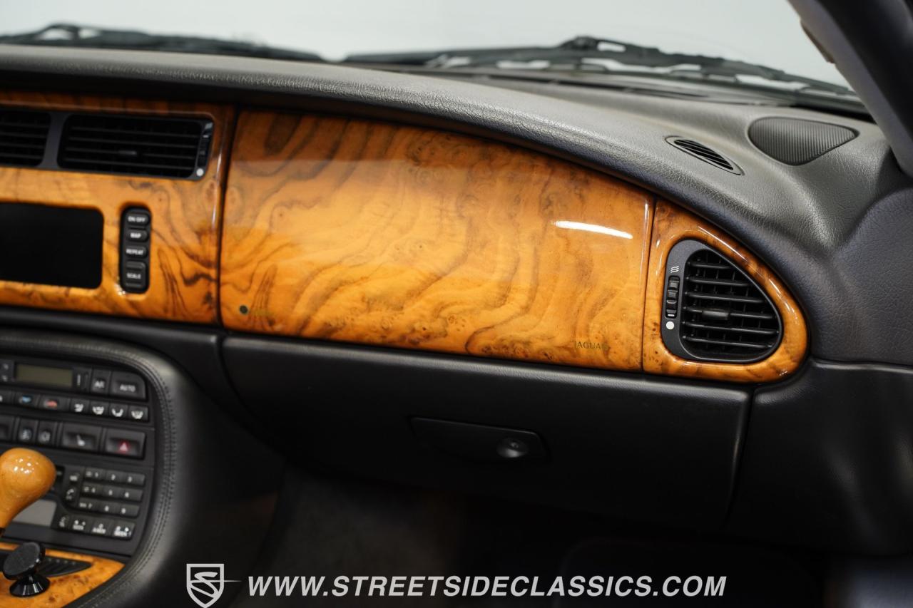 2002 Jaguar XKR Supercharged