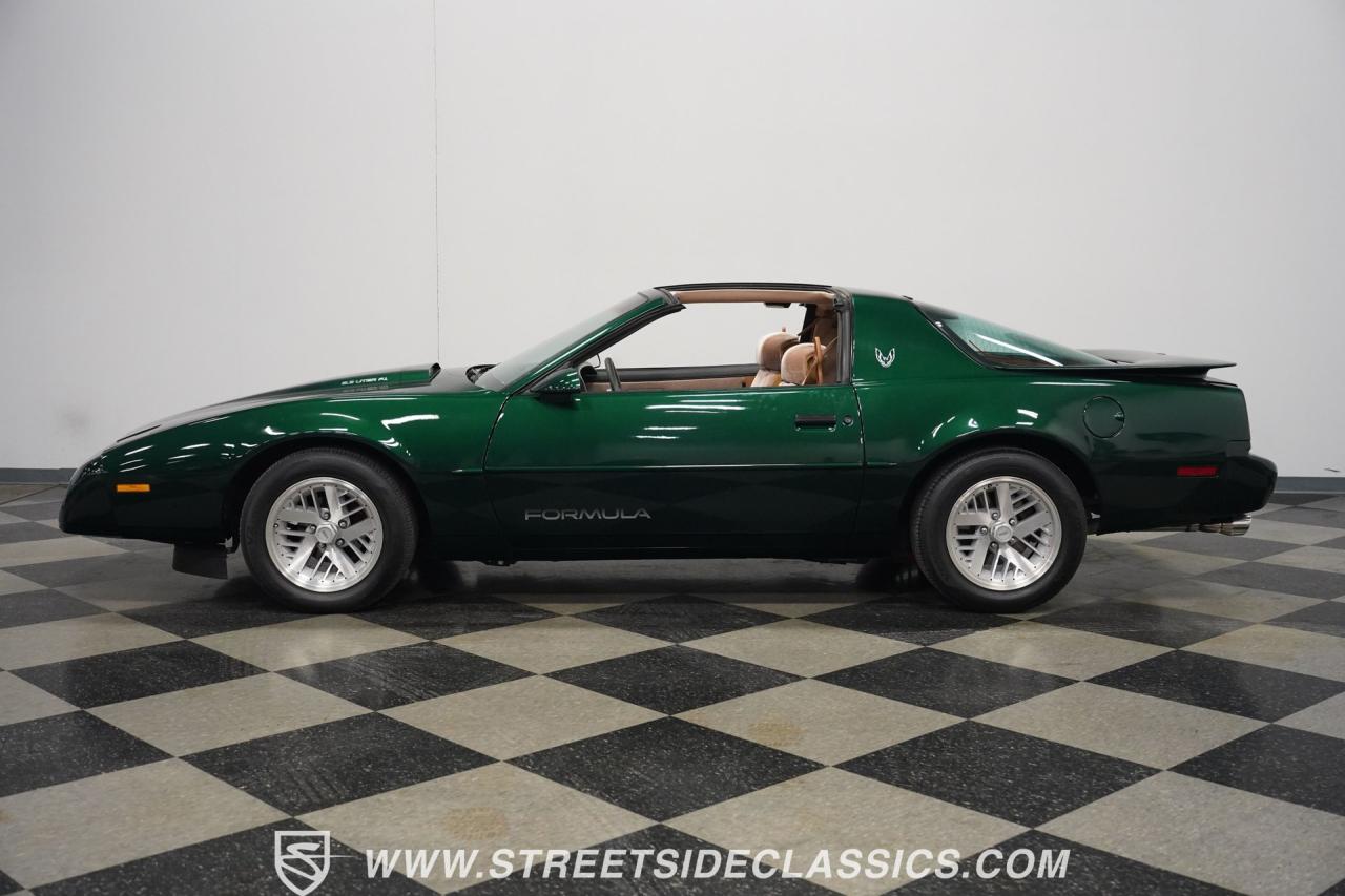 1991 Pontiac Firebird Formula LS Restomod