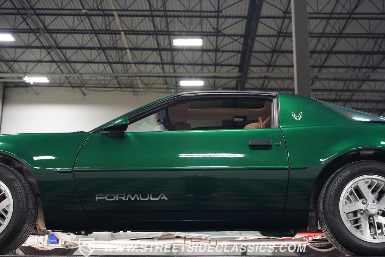 1991 Pontiac Firebird Formula LS Restomod