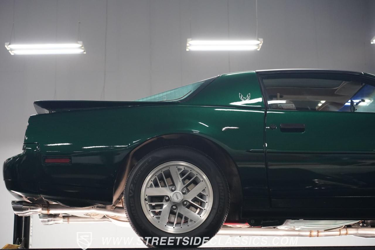 1991 Pontiac Firebird Formula LS Restomod