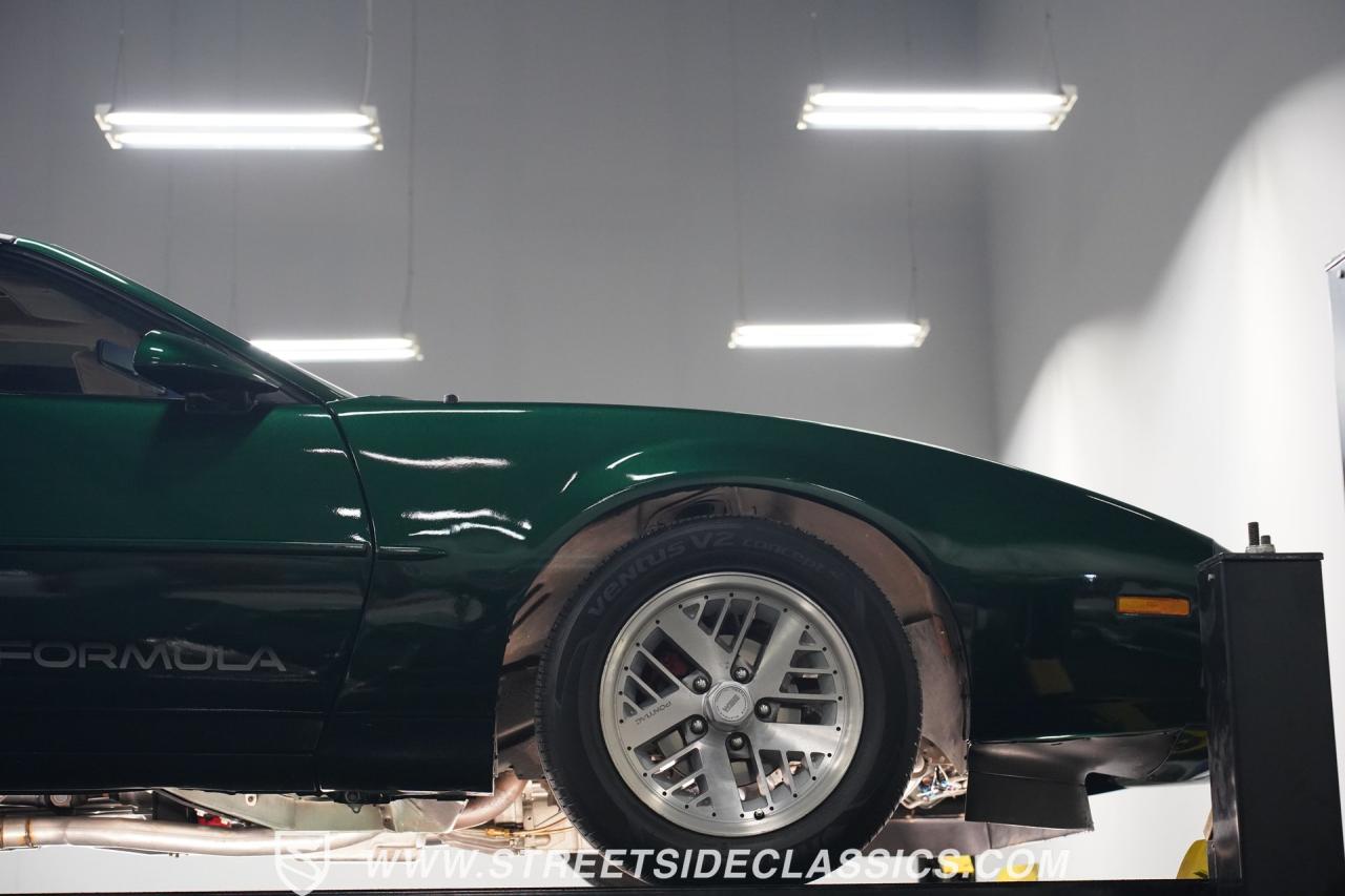 1991 Pontiac Firebird Formula LS Restomod