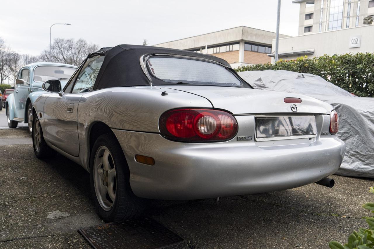 2001 Mazda MX 5
