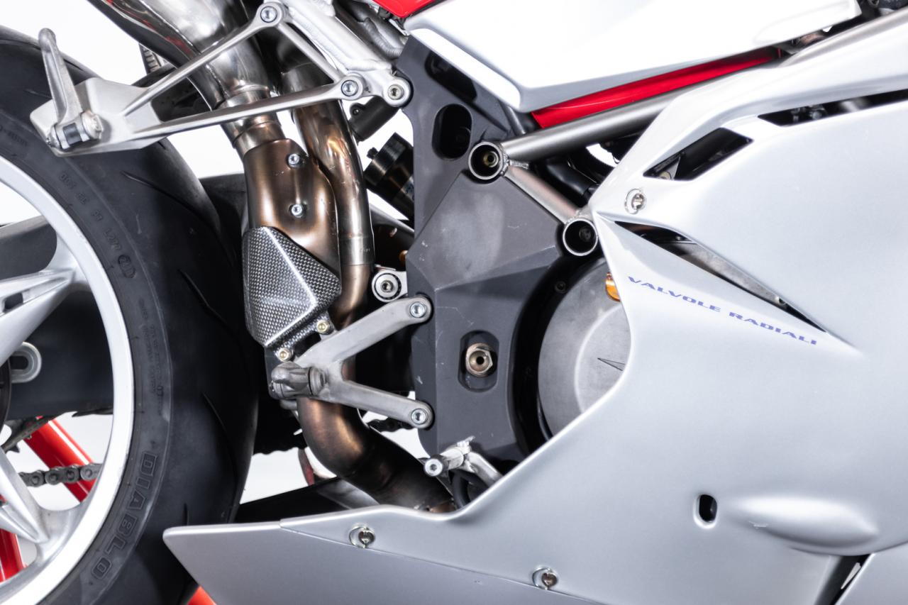 2000 MV Agusta F4 750
