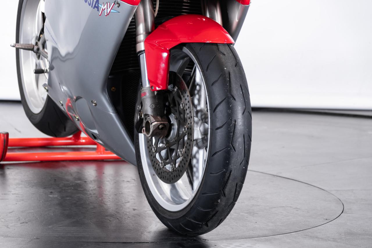 2000 MV Agusta F4 750