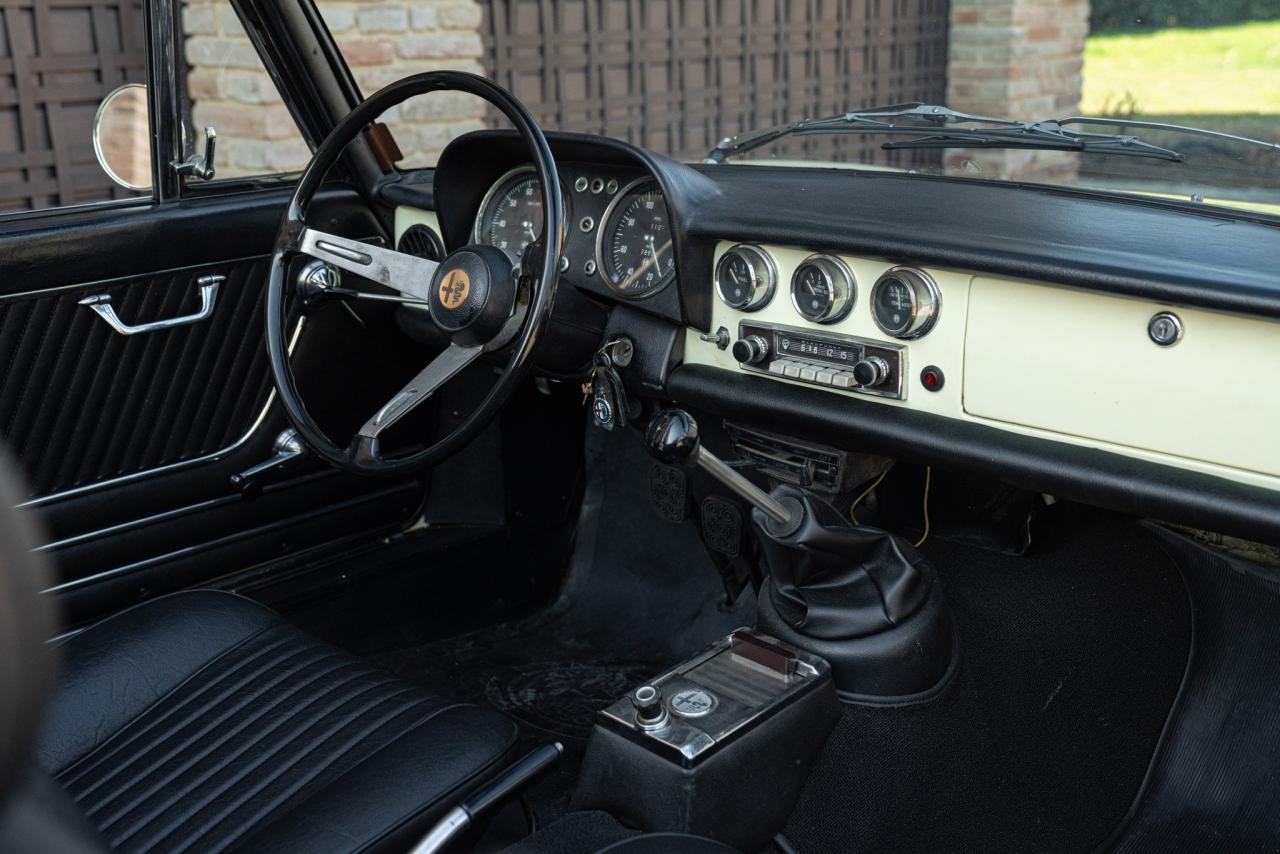 1969 Alfa Romeo SPIDER 1750 VELOCE &quot;OSSO DI SEPPIA&quot;