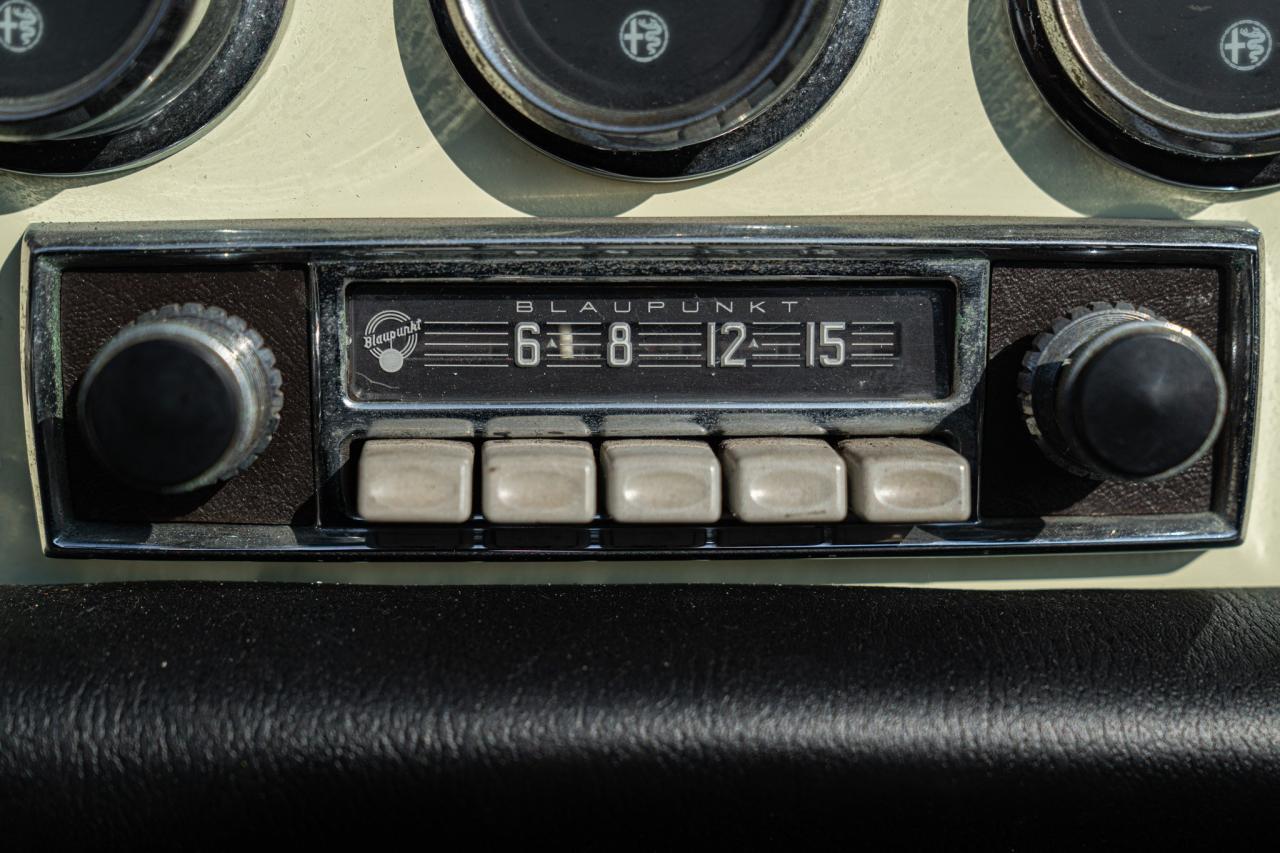 1969 Alfa Romeo SPIDER 1750 VELOCE &quot;OSSO DI SEPPIA&quot;