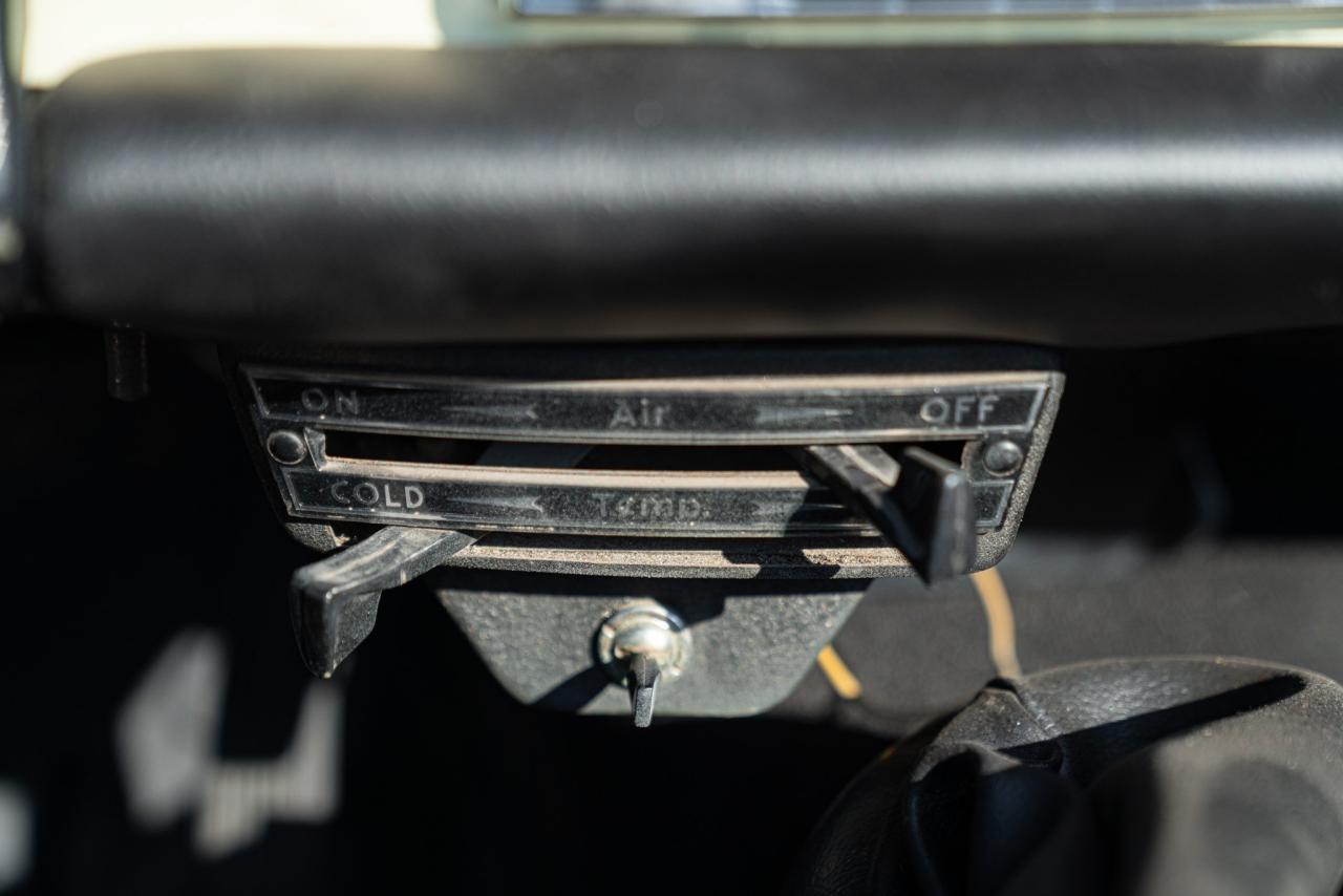 1969 Alfa Romeo SPIDER 1750 VELOCE &quot;OSSO DI SEPPIA&quot;