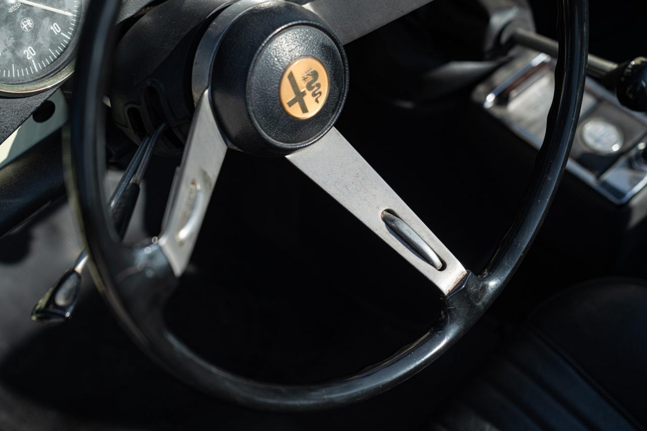 1969 Alfa Romeo SPIDER 1750 VELOCE &quot;OSSO DI SEPPIA&quot;