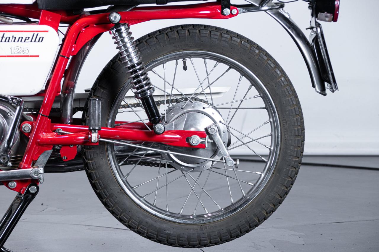 1971 Moto Guzzi 125 STORNELLO