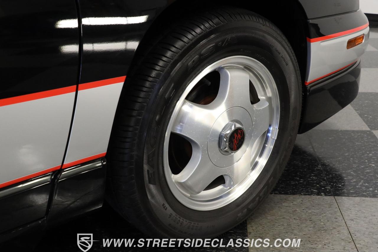 1998 Chevrolet Monte Carlo SS Dale Earnhardt Intimidator Edition