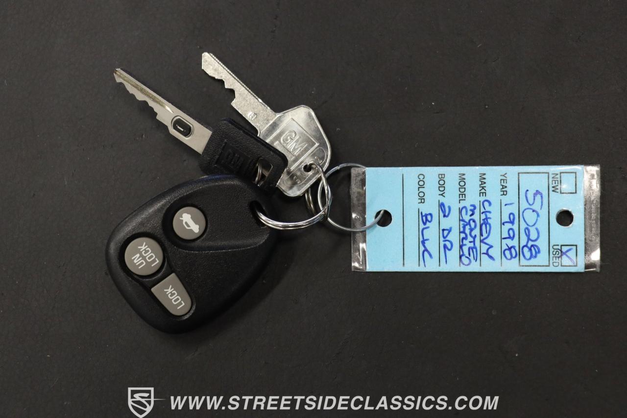 1998 Chevrolet Monte Carlo SS Dale Earnhardt Intimidator Edition