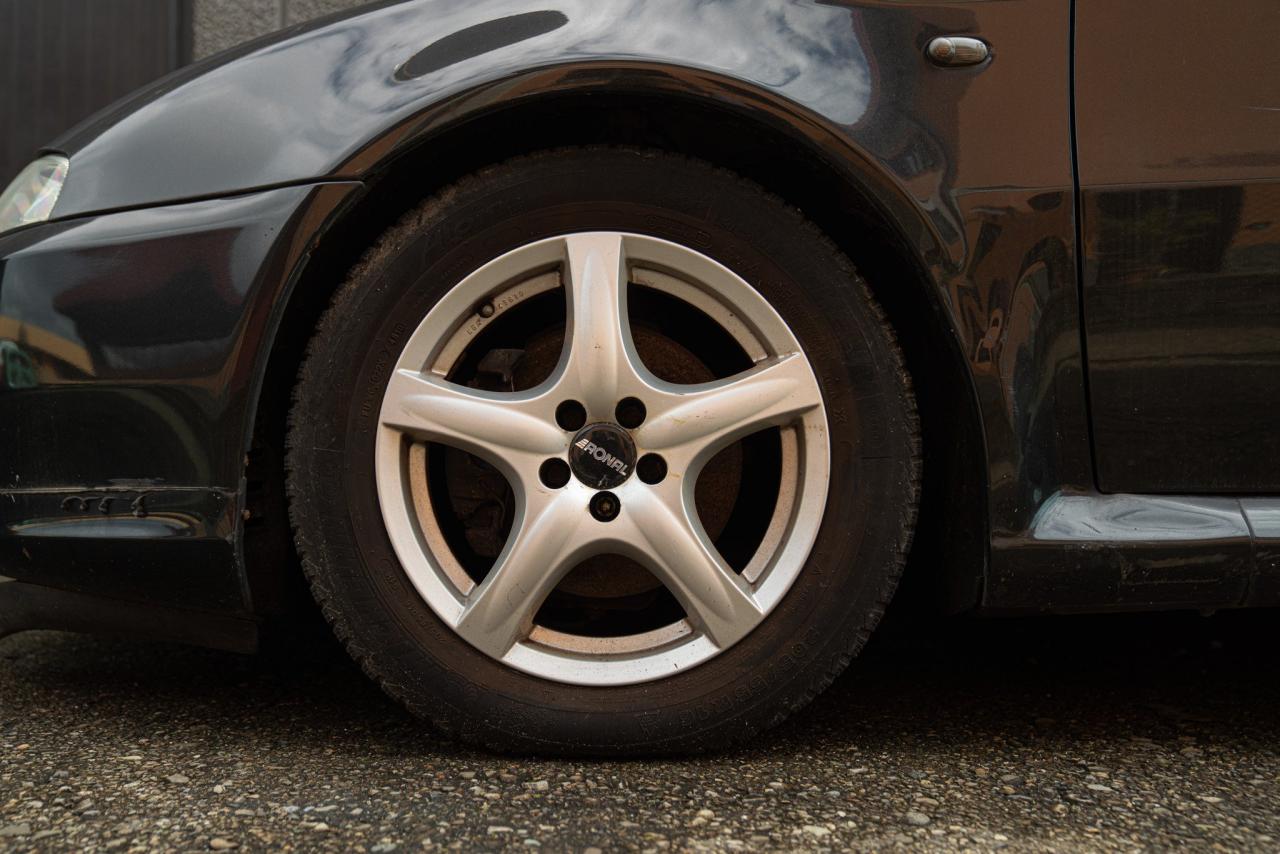 2005 Alfa Romeo GT COUPE&#039; JTS &quot;DISTINCTIVE EDITION&quot;