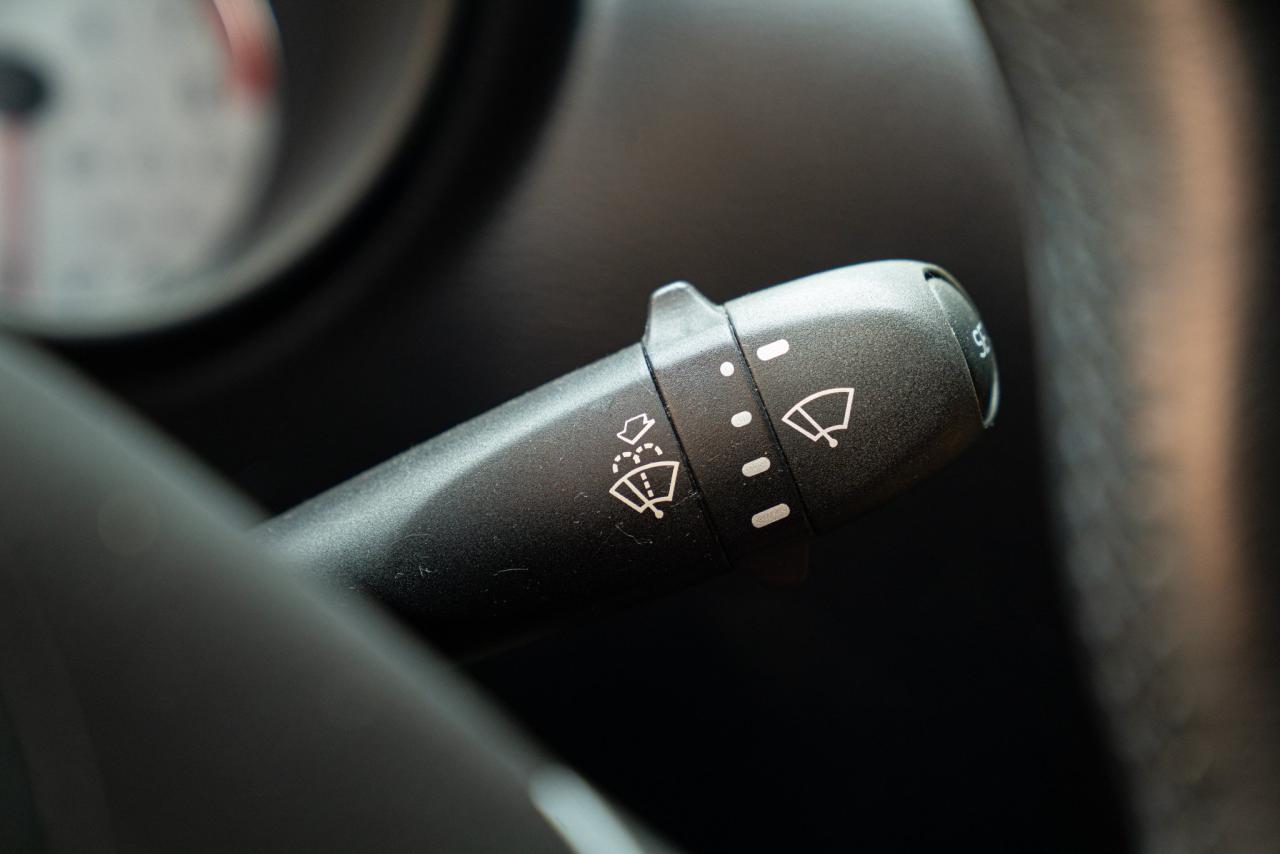 2005 Alfa Romeo GT COUPE&#039; JTS &quot;DISTINCTIVE EDITION&quot;