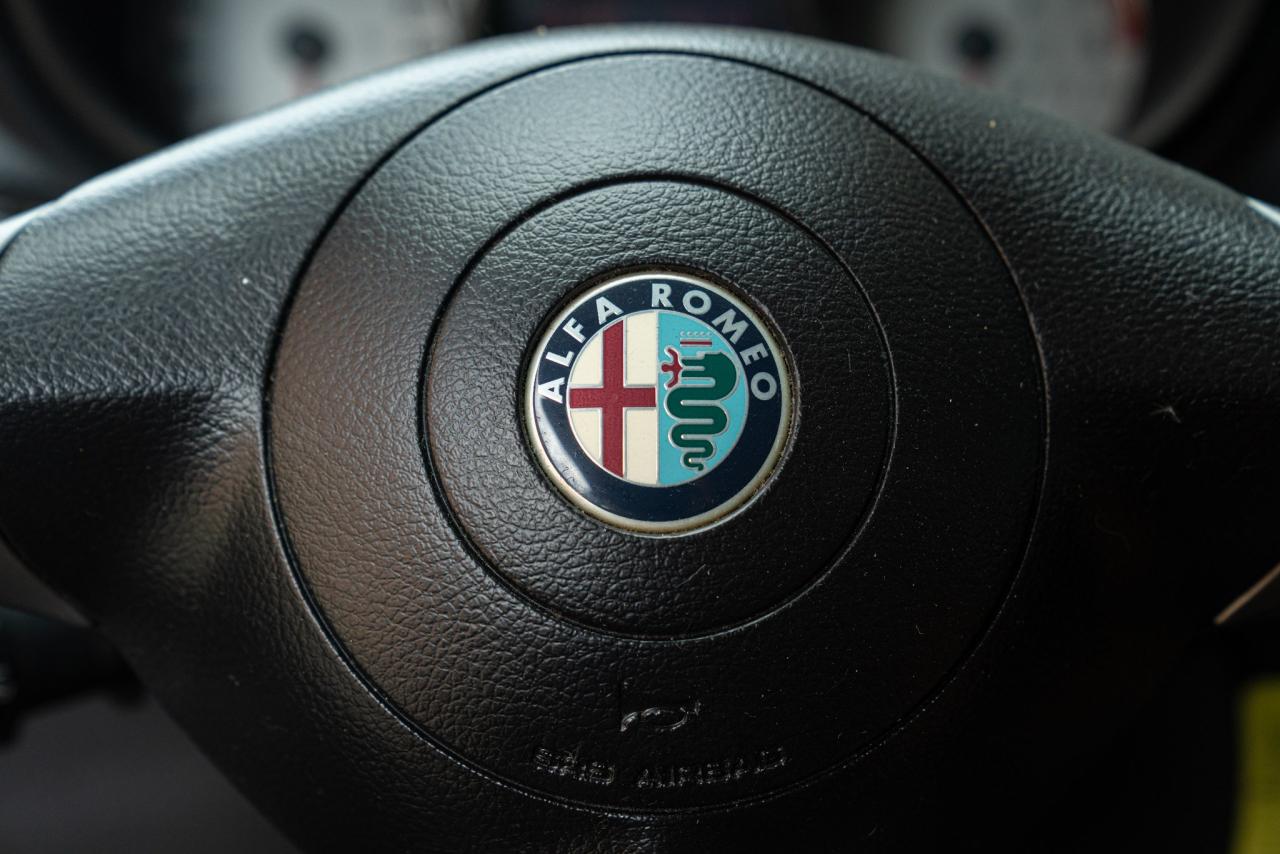 2005 Alfa Romeo GT COUPE&#039; JTS &quot;DISTINCTIVE EDITION&quot;