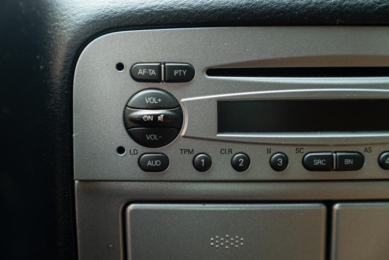 2005 Alfa Romeo GT COUPE&#039; JTS &quot;DISTINCTIVE EDITION&quot;