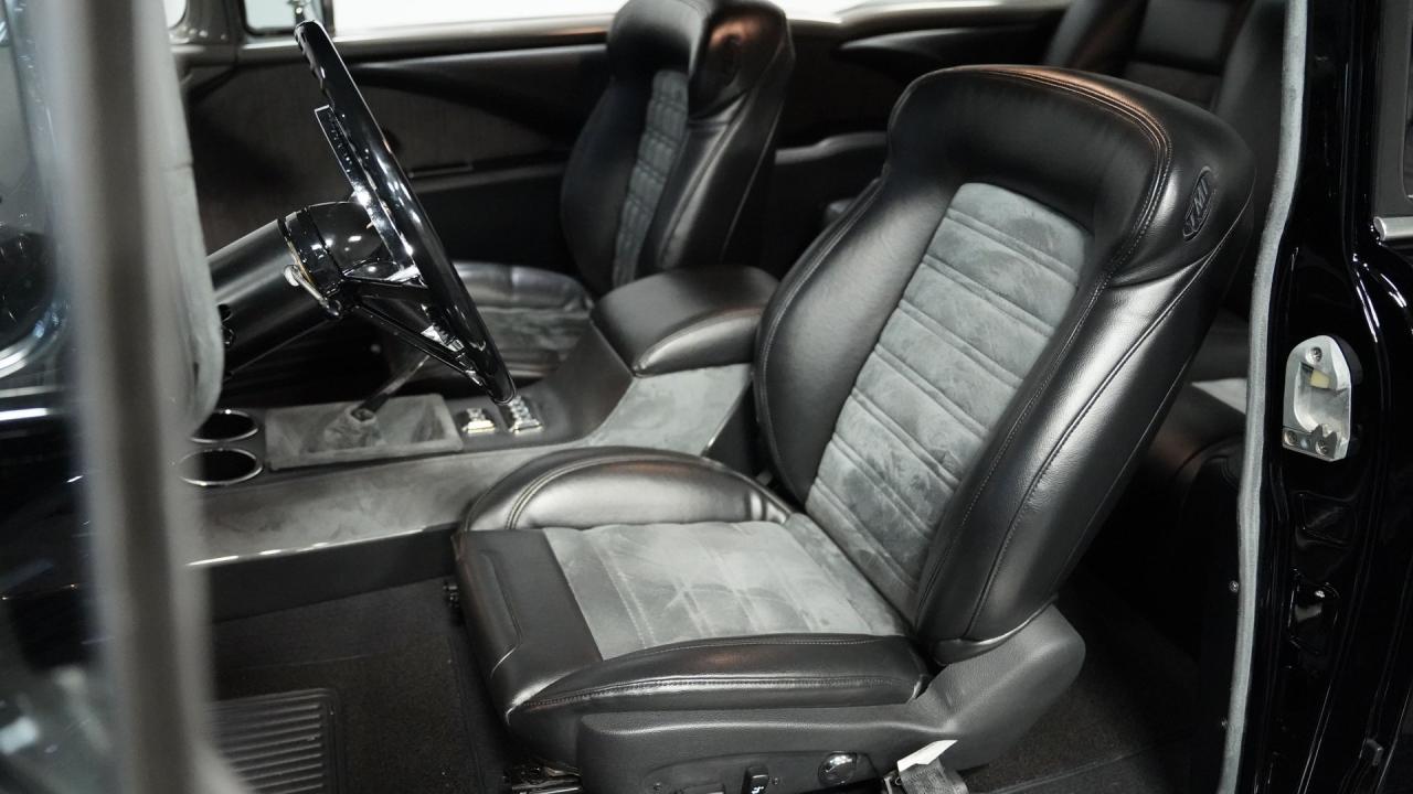 1955 Chevrolet 210 Restomod