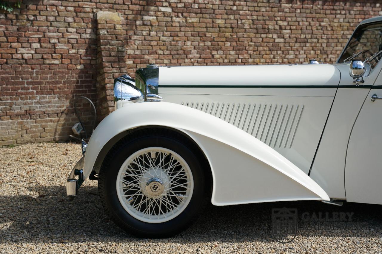 1933 Bentley 3&frac12; litre &ldquo;Streamline&rdquo; by Park Ward &amp; Co