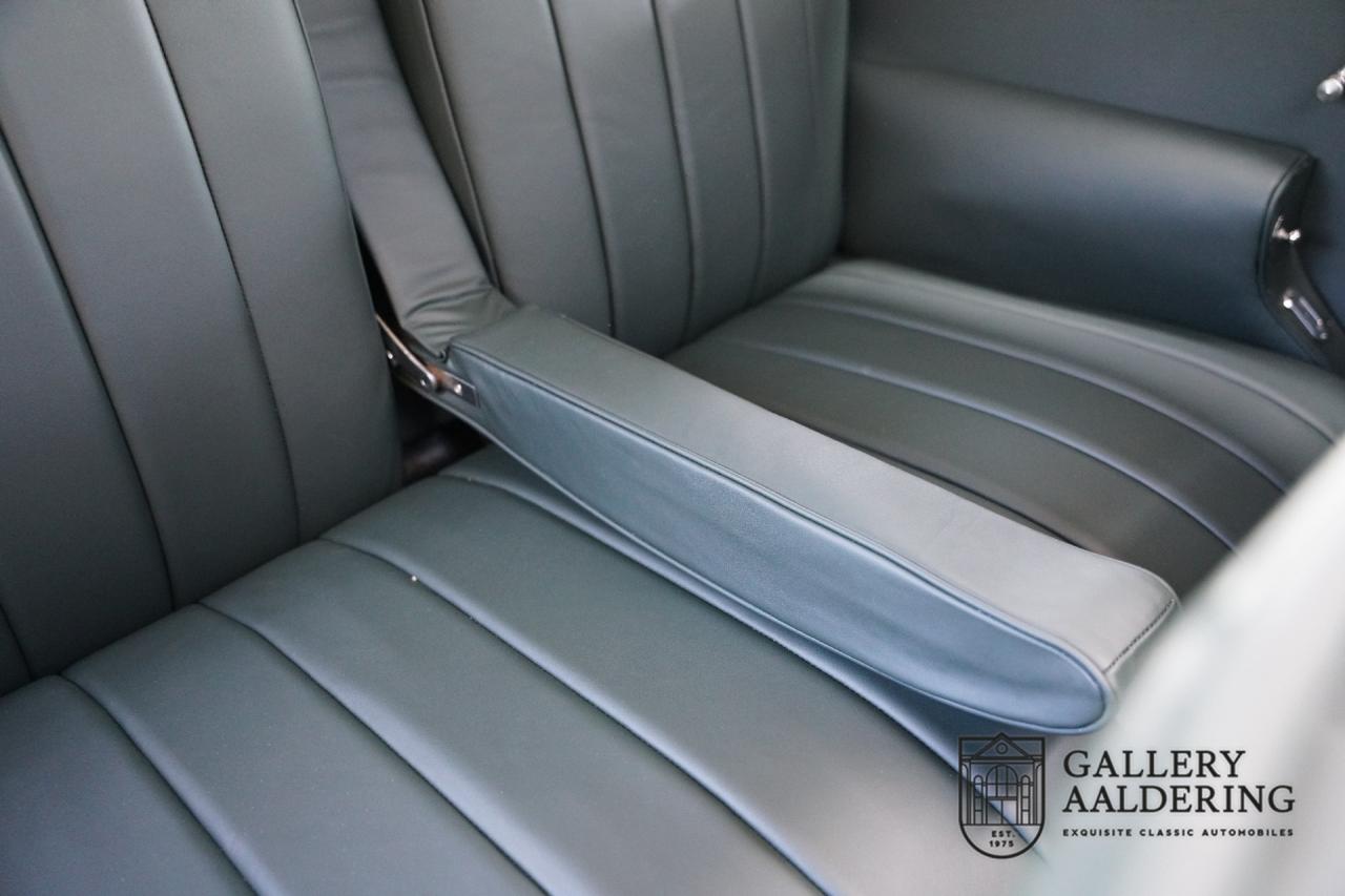 1933 Bentley 3&frac12; litre &ldquo;Streamline&rdquo; by Park Ward &amp; Co