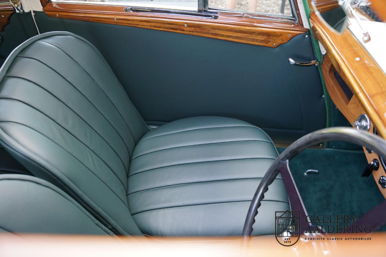 1933 Bentley 3&frac12; litre &ldquo;Streamline&rdquo; by Park Ward &amp; Co