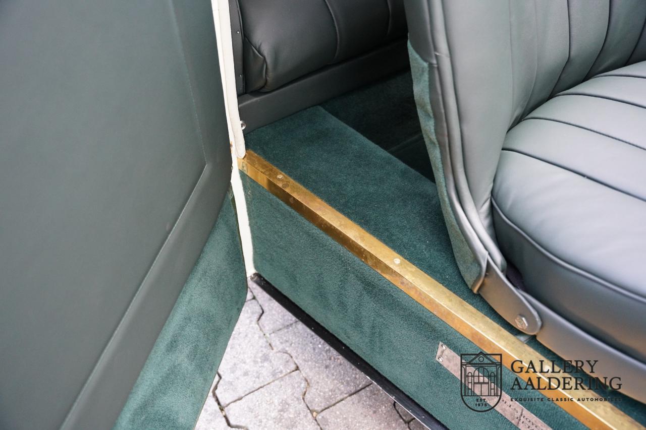 1933 Bentley 3&frac12; litre &ldquo;Streamline&rdquo; by Park Ward &amp; Co