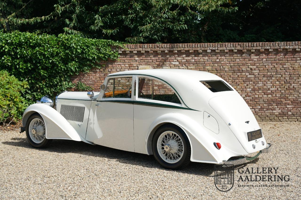 1933 Bentley 3&frac12; litre &ldquo;Streamline&rdquo; by Park Ward &amp; Co