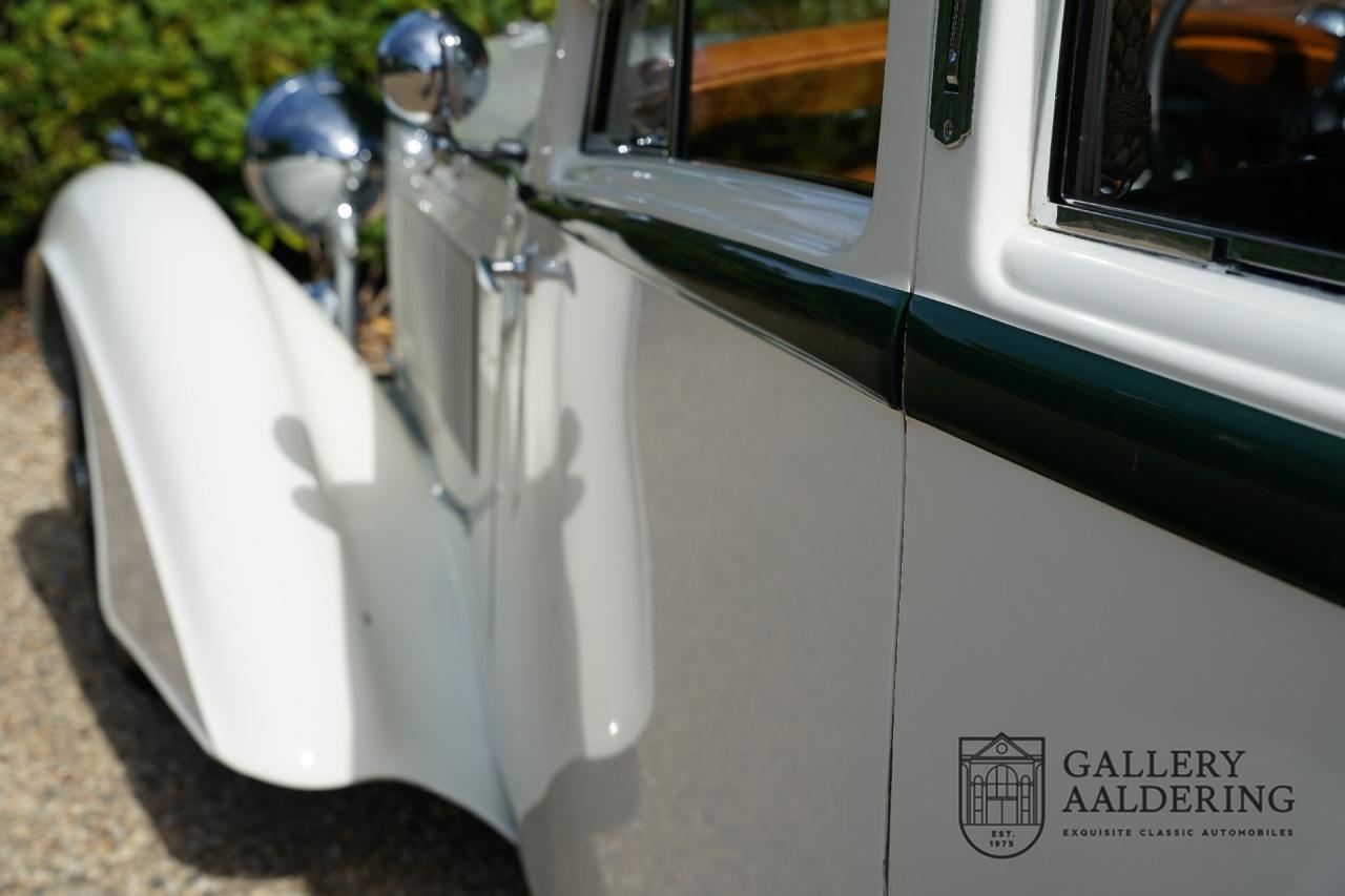 1933 Bentley 3&frac12; litre &ldquo;Streamline&rdquo; by Park Ward &amp; Co