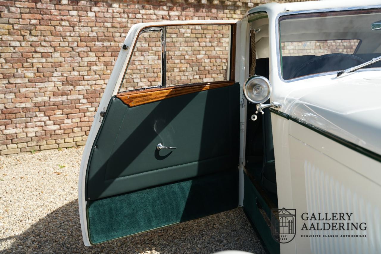 1933 Bentley 3&frac12; litre &ldquo;Streamline&rdquo; by Park Ward &amp; Co
