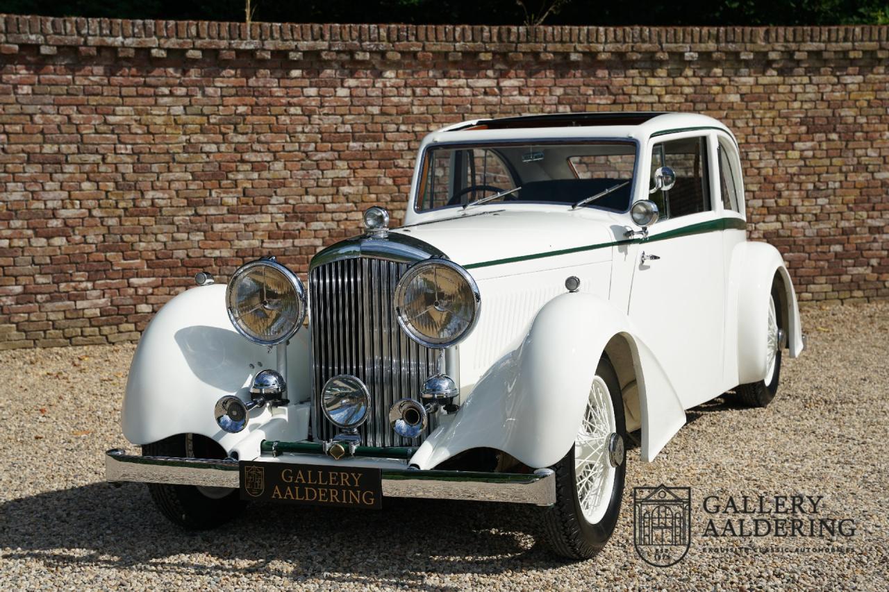 1933 Bentley 3&frac12; litre &ldquo;Streamline&rdquo; by Park Ward &amp; Co
