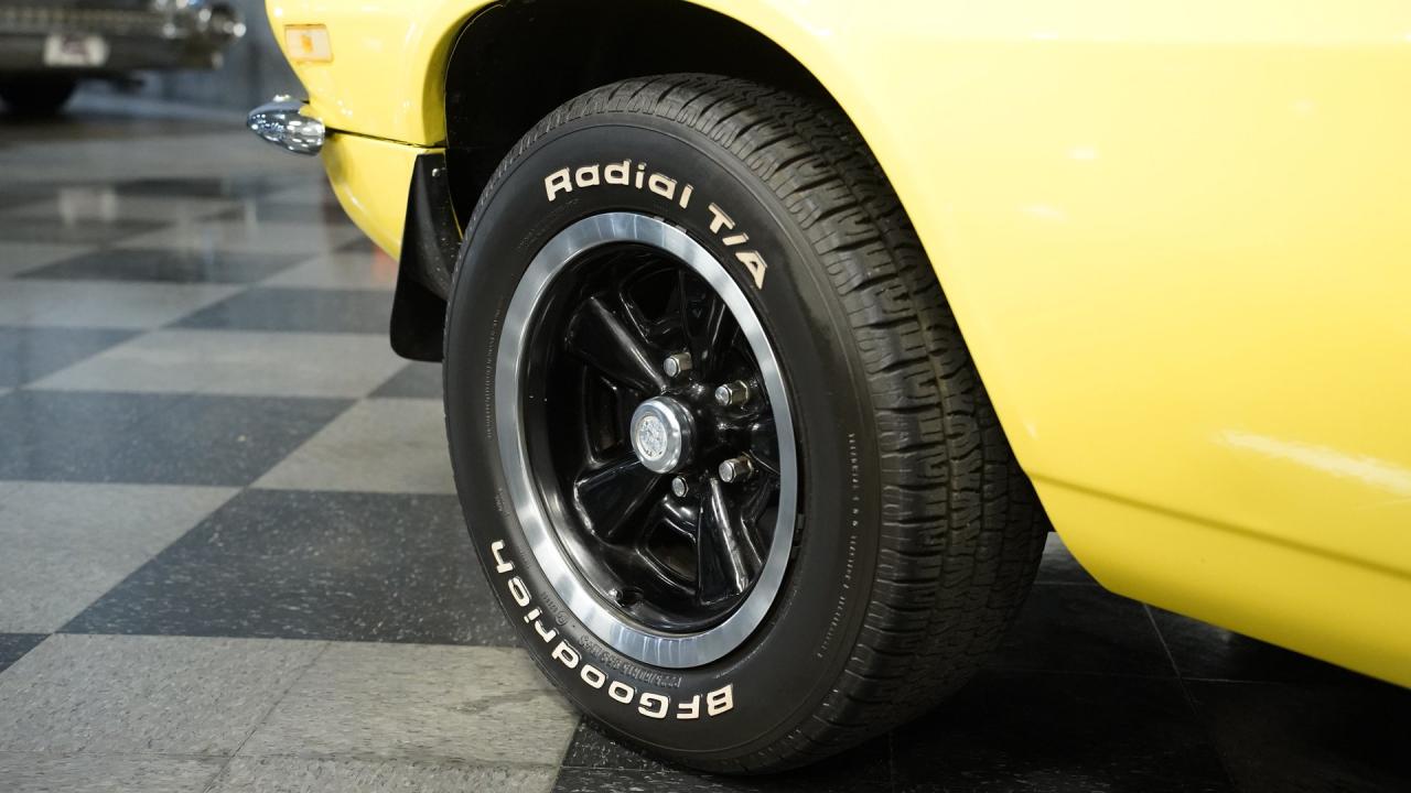 1972 Chevrolet Camaro Z/28 Tribute