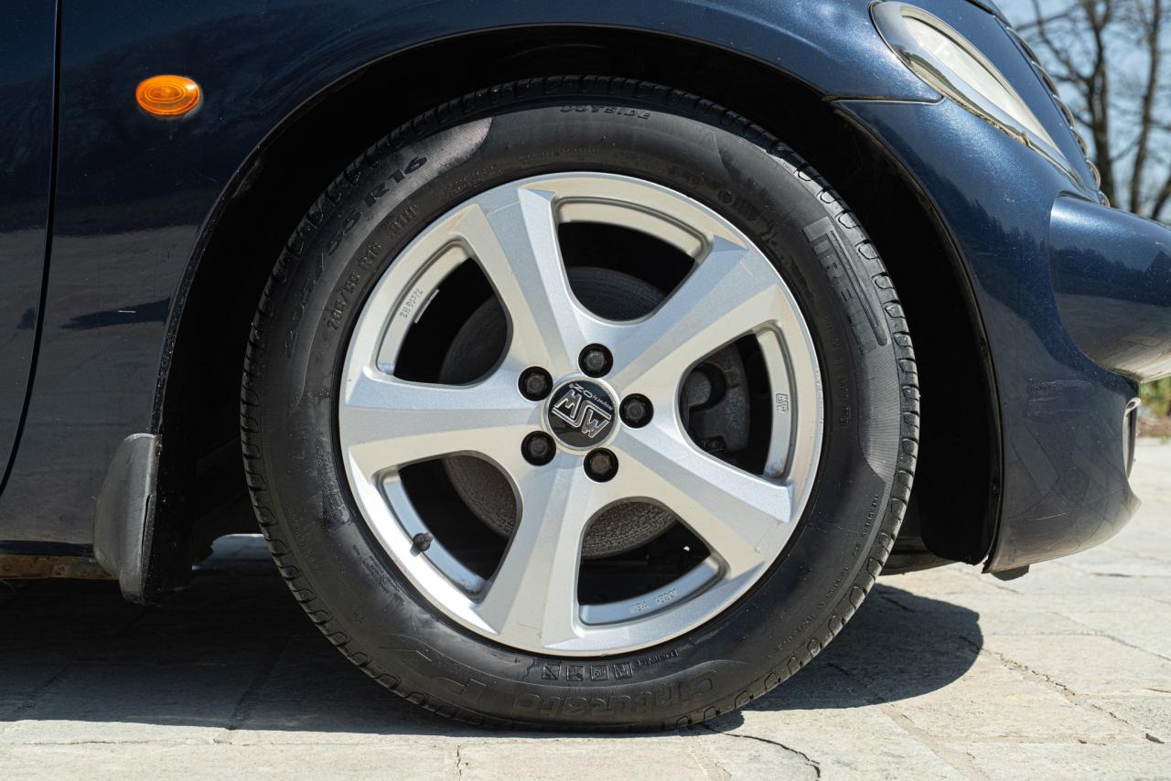 2005 Chrysler PT CRUISER  LIMITED 2.4 L CABRIOLET