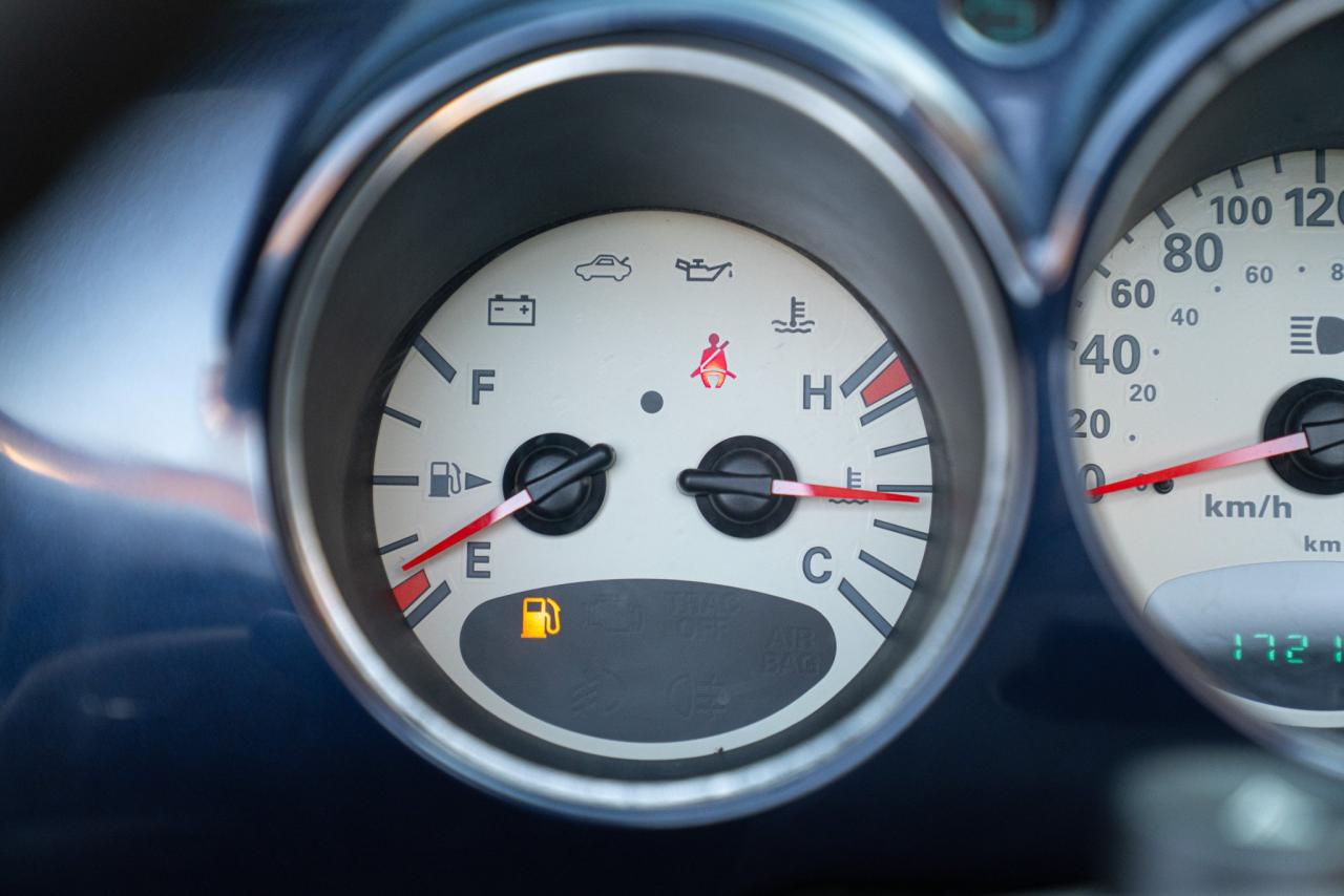 2005 Chrysler PT CRUISER  LIMITED 2.4 L CABRIOLET