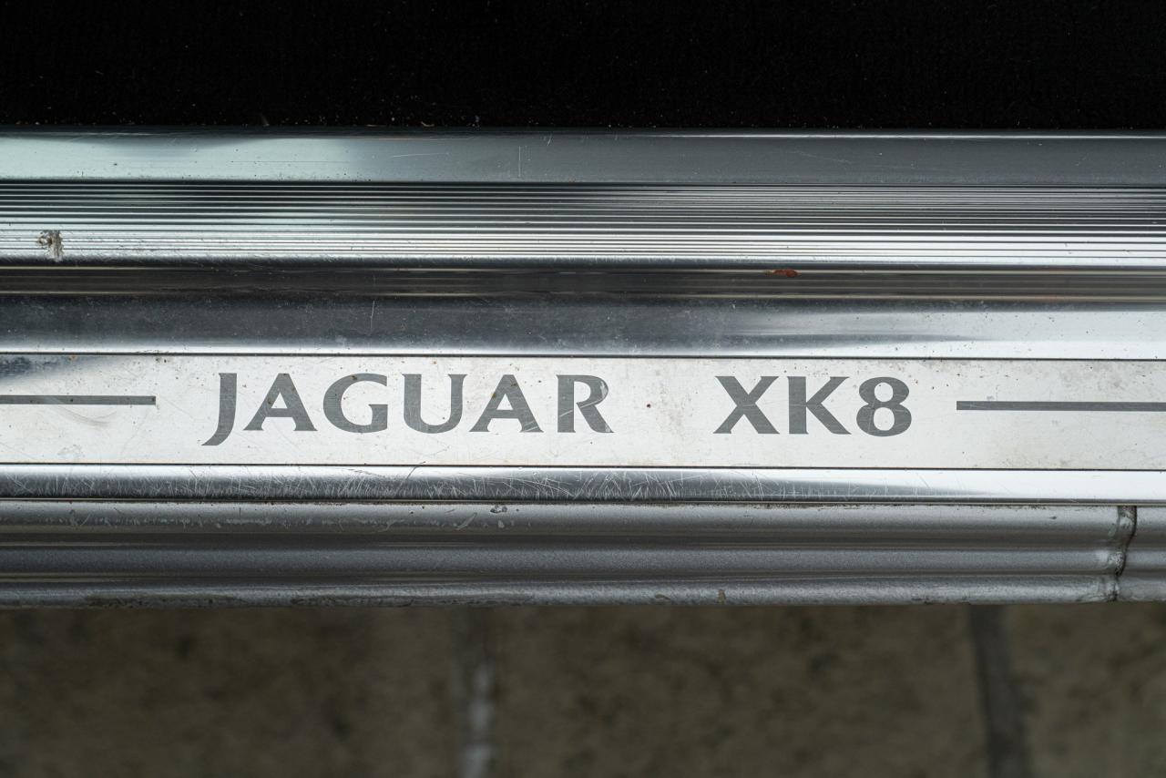 2000 Jaguar XK8 SPIDER